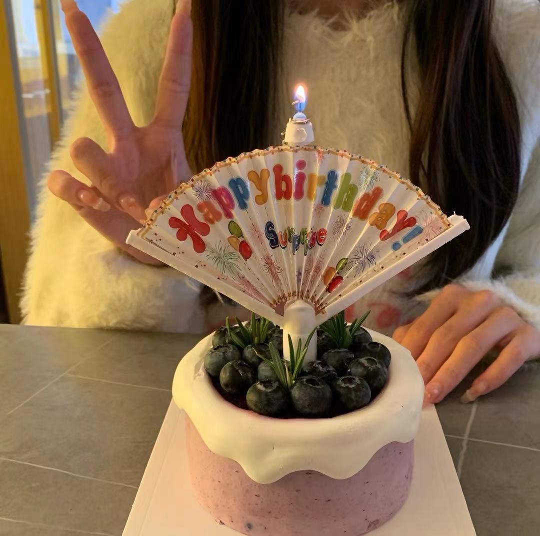 Daugkartinė gimtadienio žvakė su vėduokle – GERIAUSIA DOVANA ŠEIMAI 🎂🎁