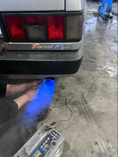 Automobilio išmetimo vamzdžio antgalis