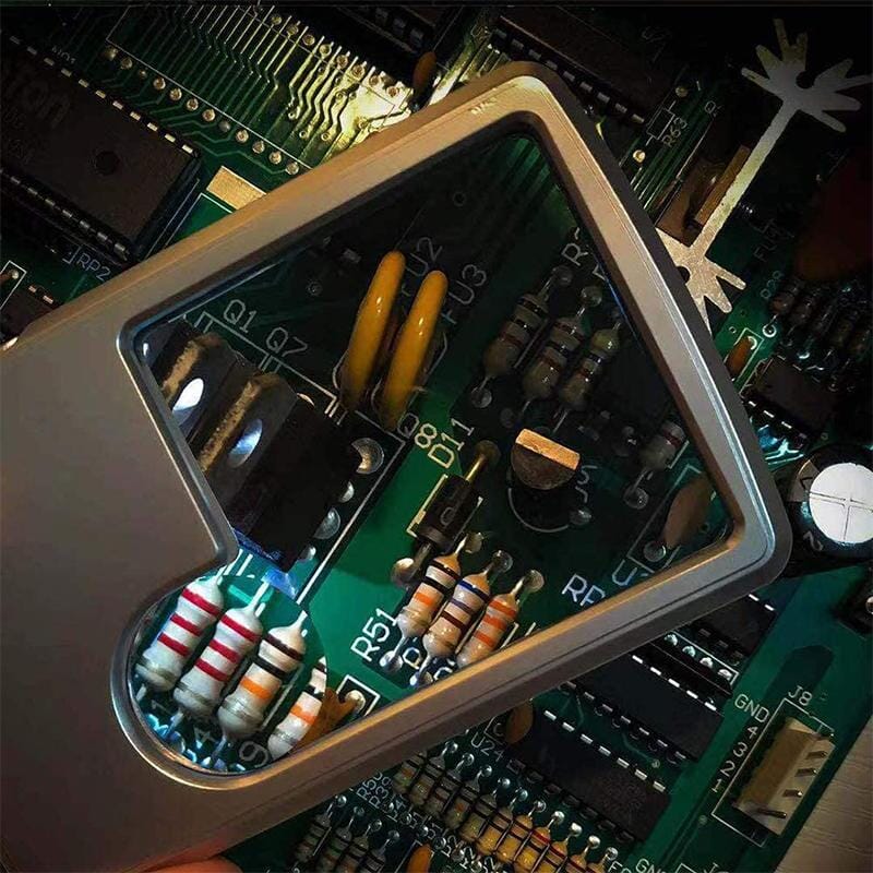 Didinamasis stiklas su apšvietimu