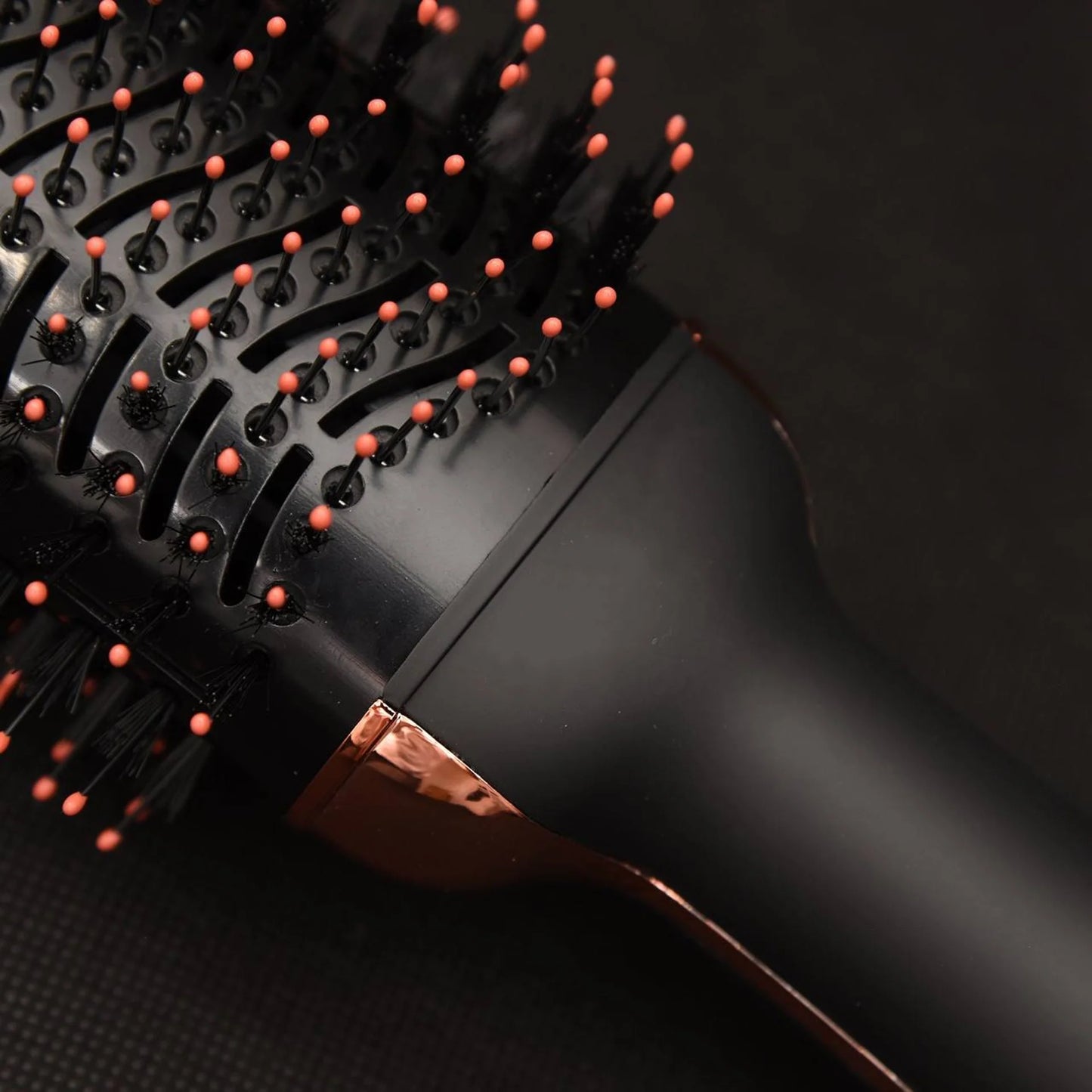 BlowBrush™ - Plaukų džiovinimo šepetys