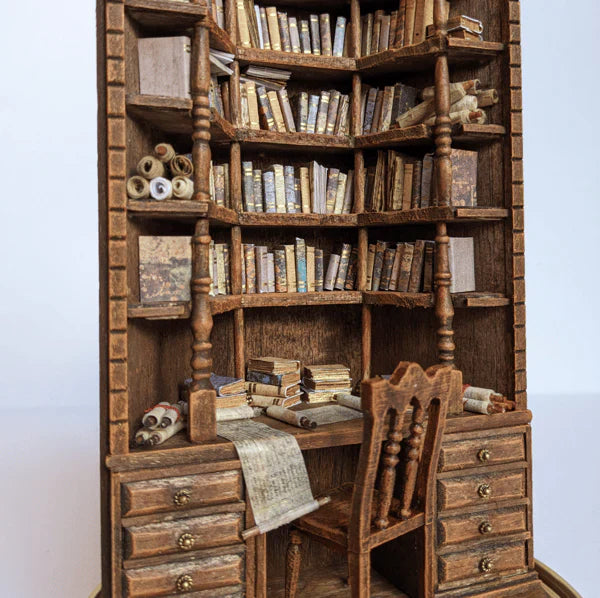 Unikali dekoracija - "Mini biblioteka"