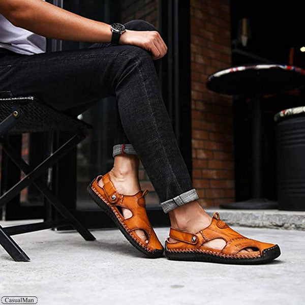 Klasikiniai vyriški sandalai