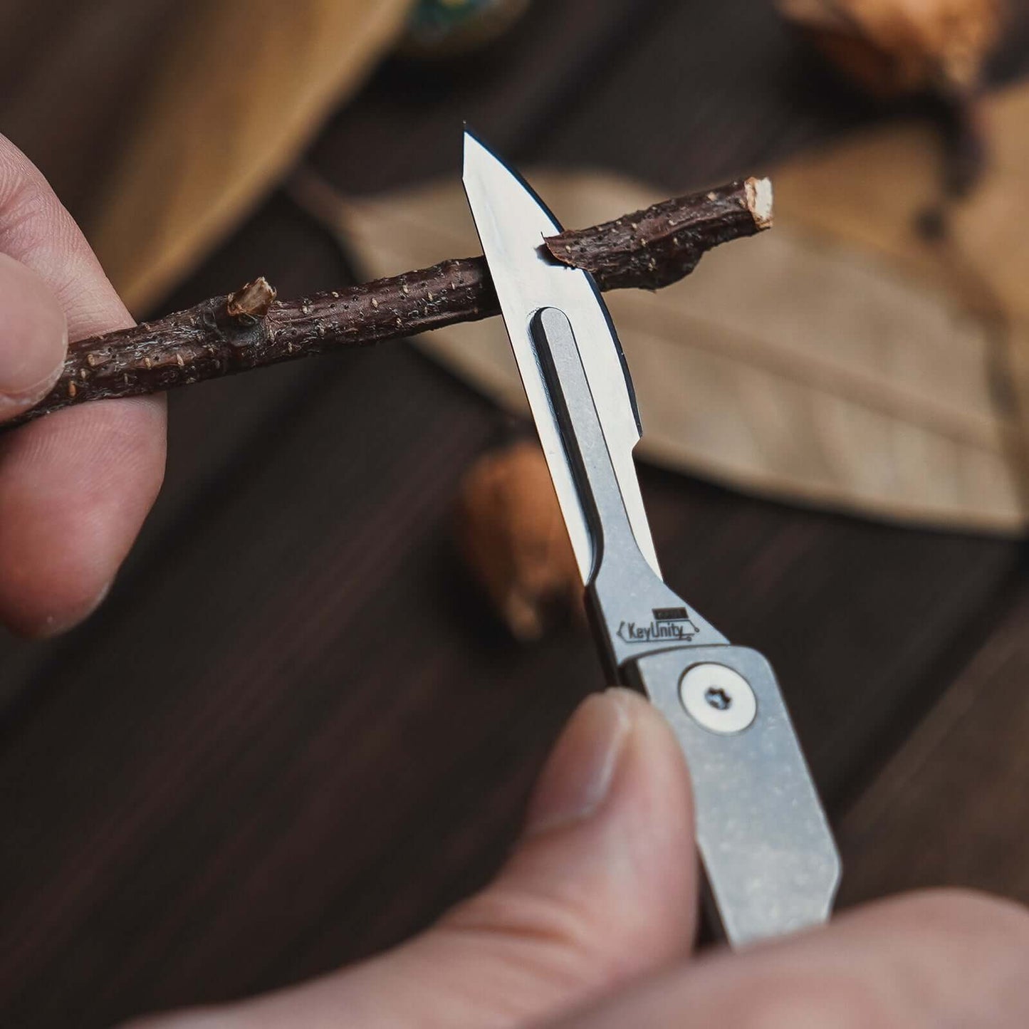 Kišeninis titano peiliukas