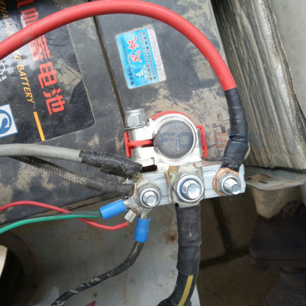 Greitai atjungiama automobilio kabelio jungtis