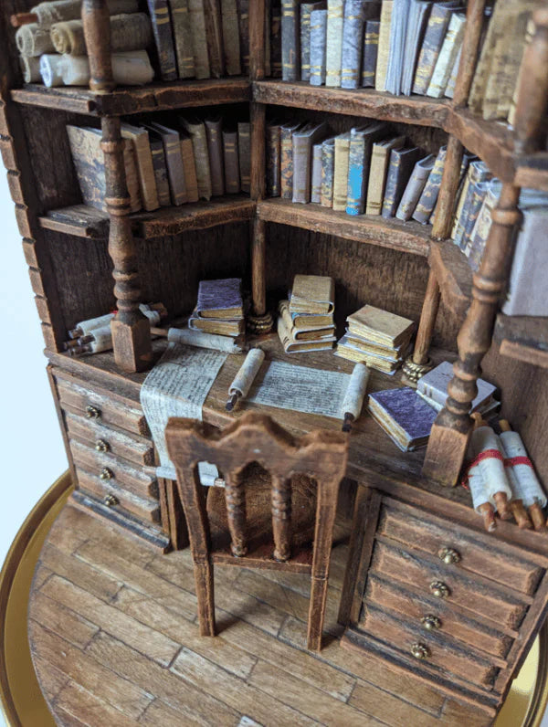 Unikali dekoracija - "Mini biblioteka"
