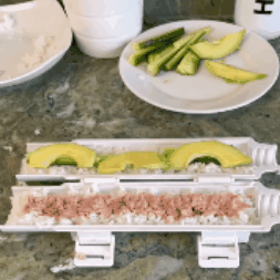 Sushi gaminimo prietaisas