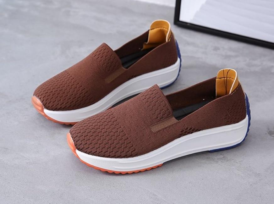 Patogus žingsnis su "Comfort Loafers" ortopediniais batais