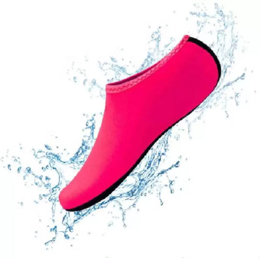 Universalūs vandens batai