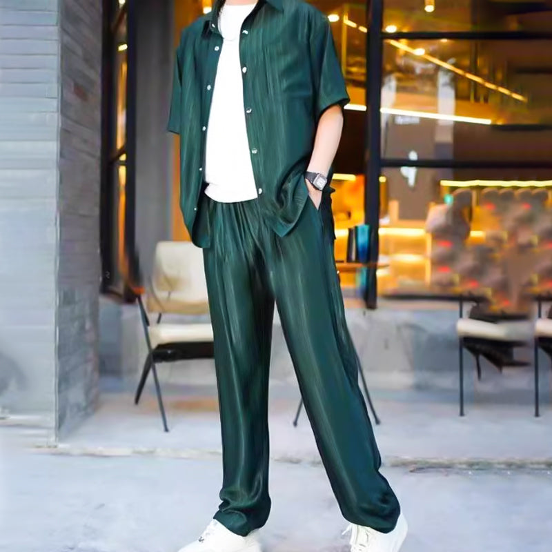 Laisvalaikio kostiumas vyrams