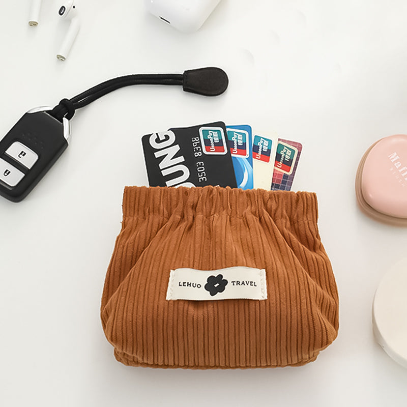 Mini velvetinės kosmetinės (2/4vnt.)