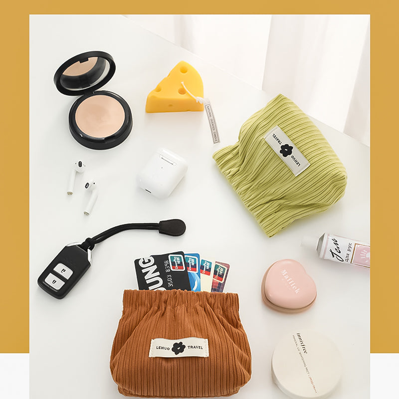 Mini velvetinės kosmetinės (2/4vnt.)