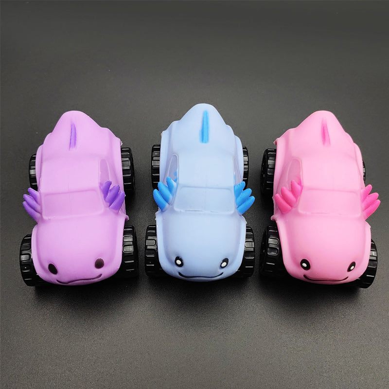 Formą keičiantis žaislinis automobilis