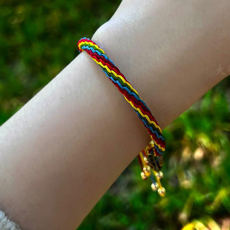 Reinkarnaciją simbolizuojanti apyrankė