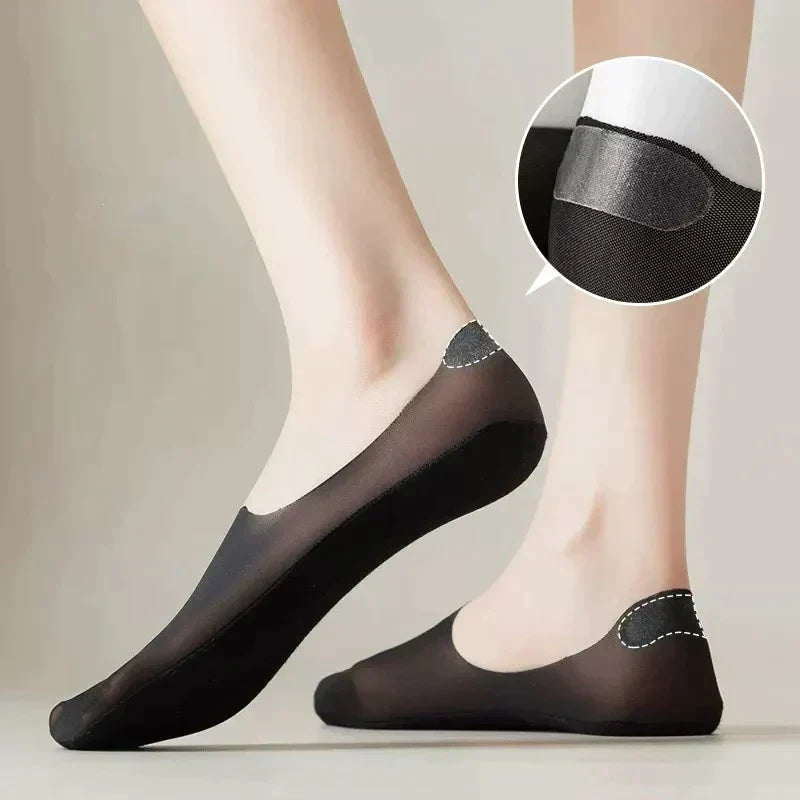 Medvilninės pralaidžios orui kojinės