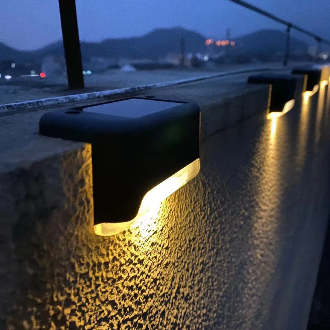 Saulės energijos įkraunami šviestuvai \Solar Deck Lights\""