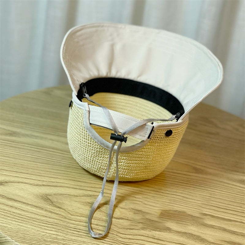 Skrybėlė su snapeliu moterims