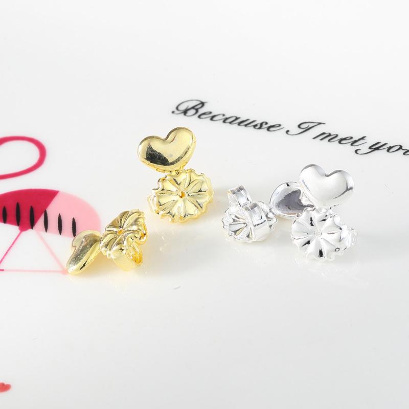 Specialus auskarus pakeliantis užsegimas