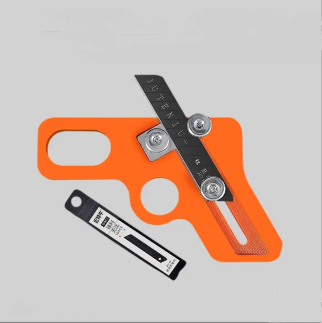 Medienos apdirbimo įrankis