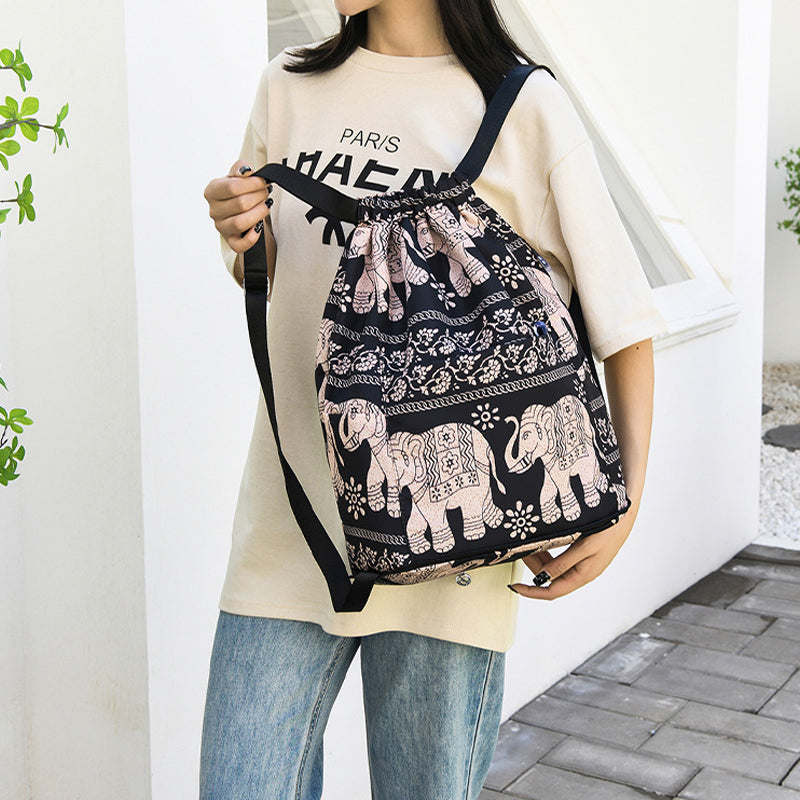 Laisvalaikio kuprinė sutraukiama raišteliu