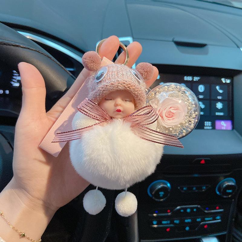 Pakabukas - "Miegančioji lėlė"