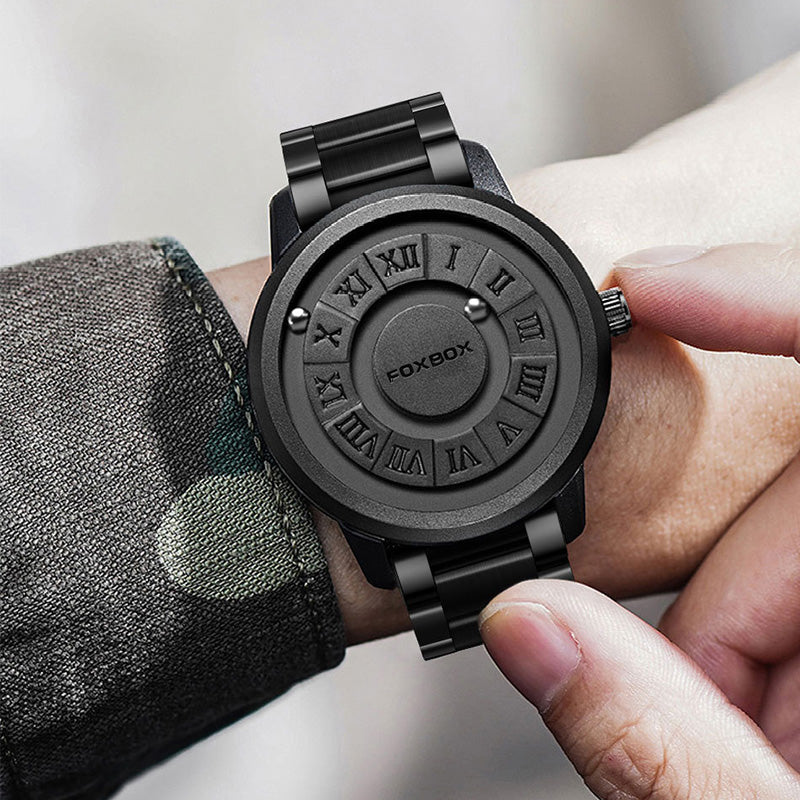 Unikalus magnetinis laikrodis