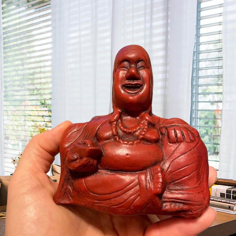 Sarkastiška Budos skulptūra