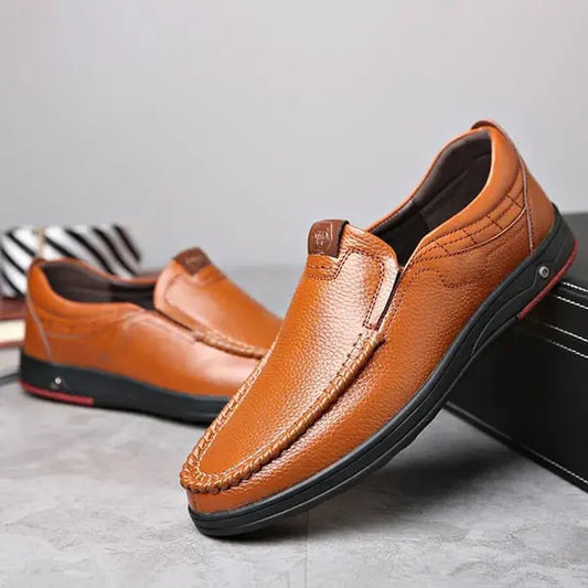Natūralios odos loaferiai vyrams