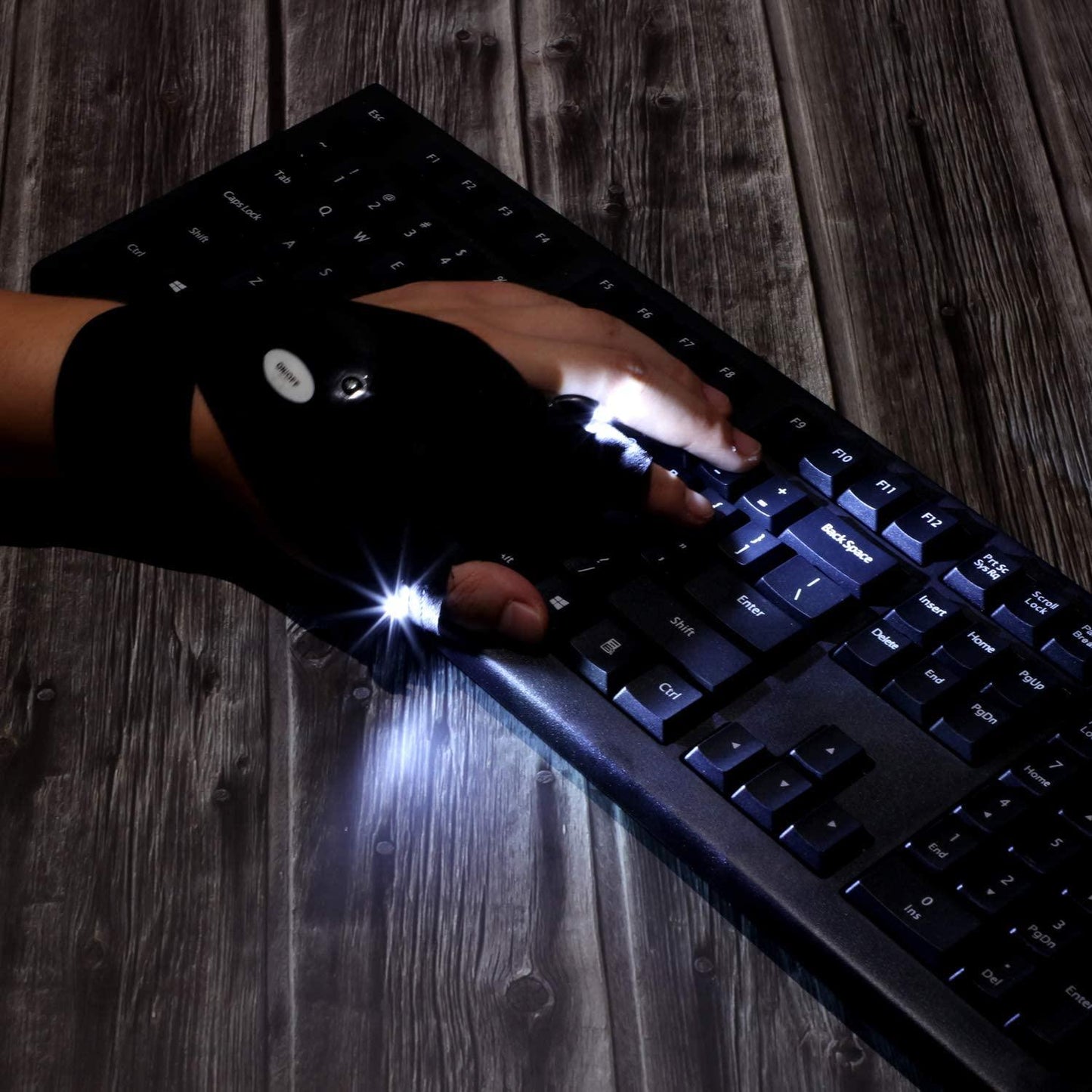 LED šviečianti pirštinė