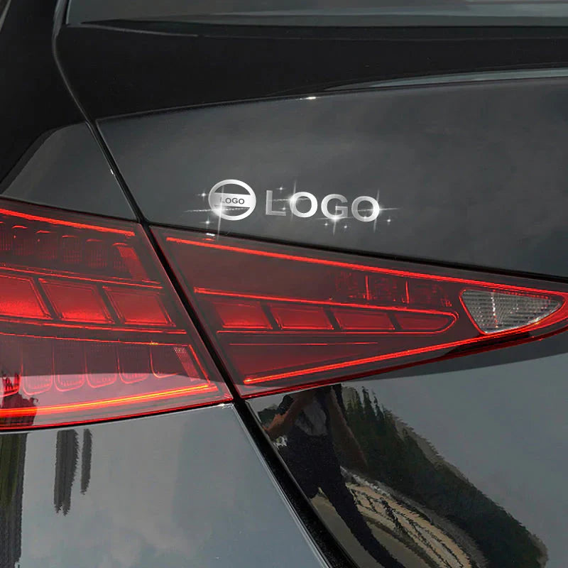 Automobilio emblemų rinkinys