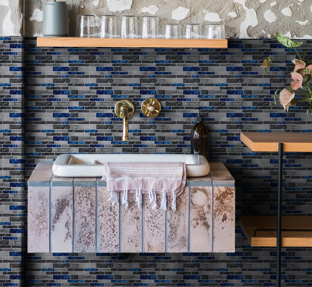 Pearl™ - klijuojama plytelių 3D imitacija