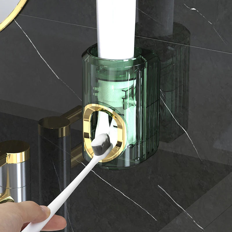 Dantų pastos dozatorius