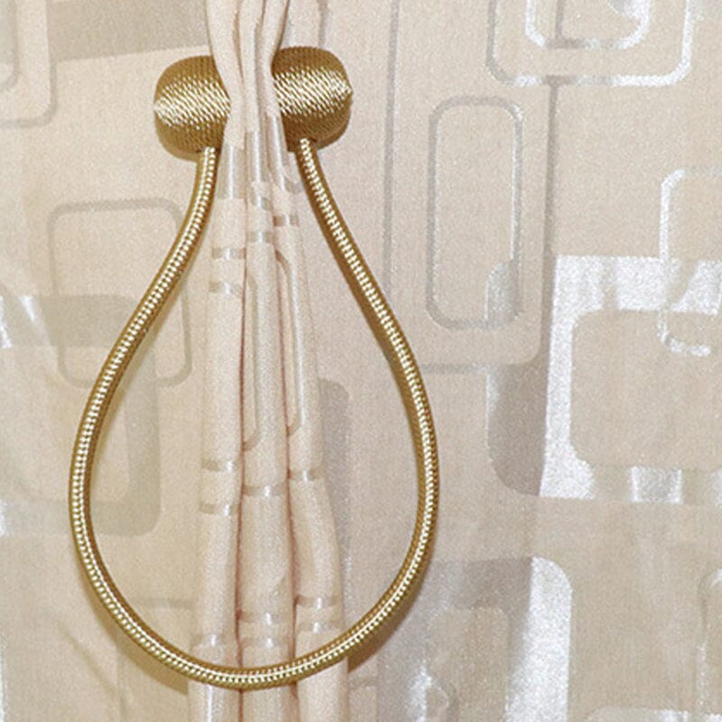 Magnetinė užuolaidų sagtis