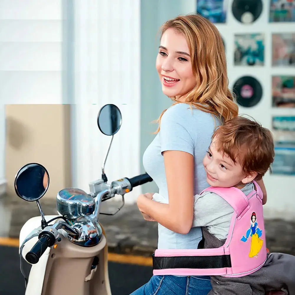 Specialus motorolerio saugos diržas vaikams