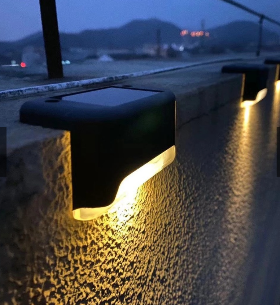 Žibintai laiptams su saulės baterija CelestialLux™ (3 vnt.)