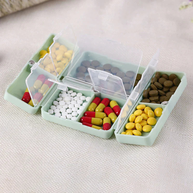 Nešiojama vaistų dėžutė