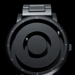 Magnetic Watch™ - unikalus magnetinis laikrodis, sujungiantis meną ir laiką