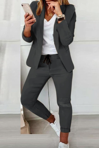 Švarkas - dabar su nemokamomis kelnėmis!