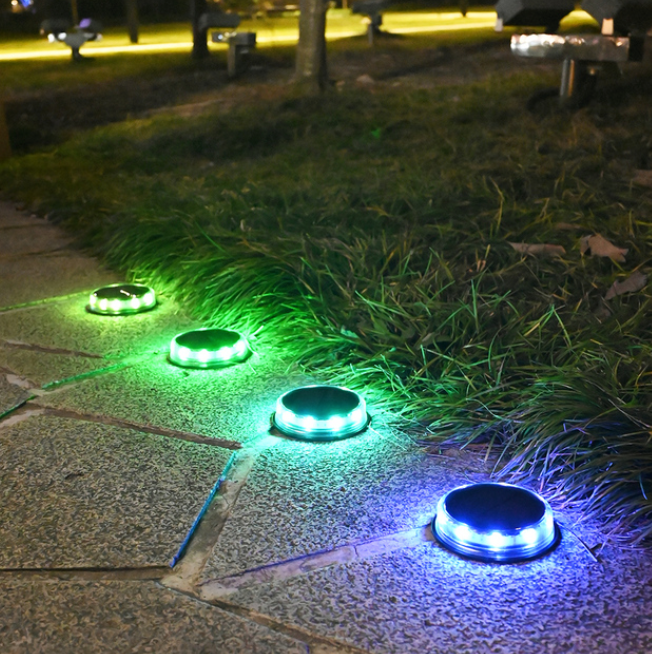 LED žibintai su saulės baterija (4 vnt.)