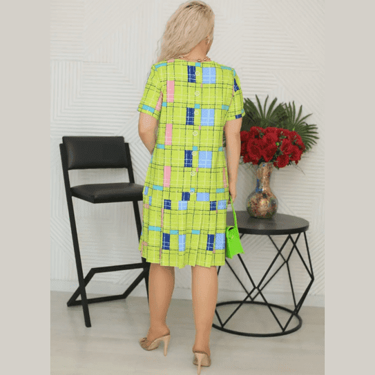 Stilinga lininė suknelė