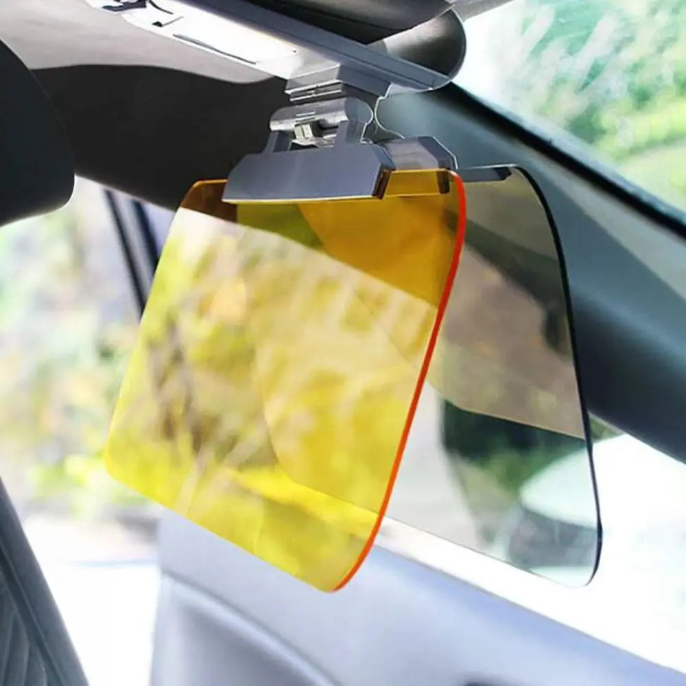 Ultravioletinius spindulius blokuojantis skydelis