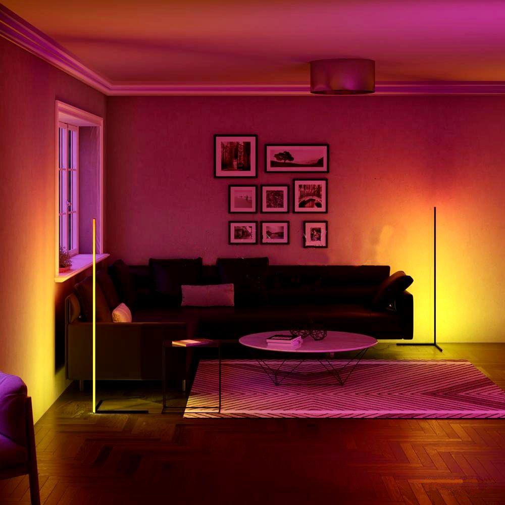 Stilingas pastatomas šviestuvas