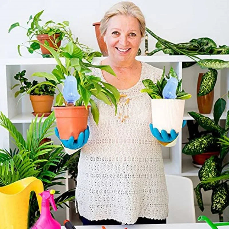 Gėlių laistymo prietaisas - "Paukštelis"