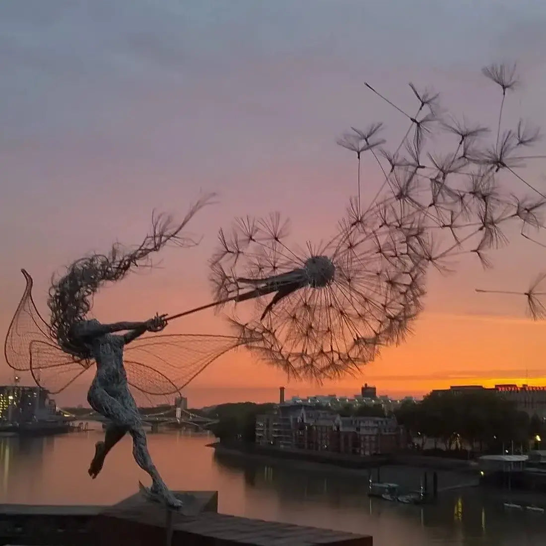 Sodo dekoracija - "Fėja ir pienės pūkas"