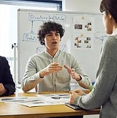 Belaidės ausinės, leidžiančios girdėti aplinką