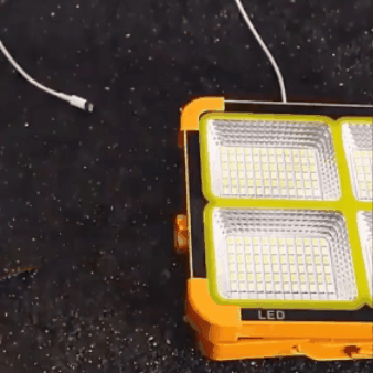LED šviestuvas su saulės baterija