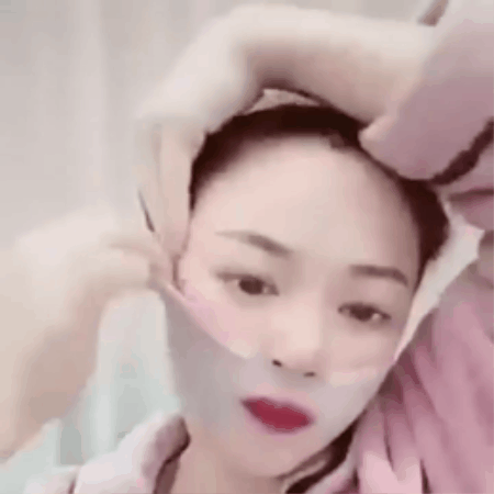 Veidą pakelianti miego kaukė